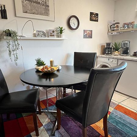 Hausen Uber Aar Ferienwohnung Goodtimes מראה חיצוני תמונה